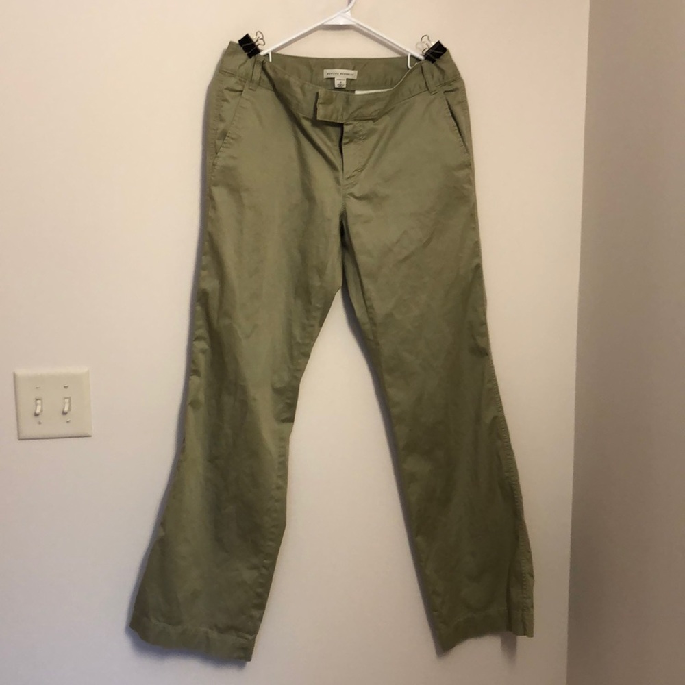Ladies Banana Republic stretch khakis, sz 6